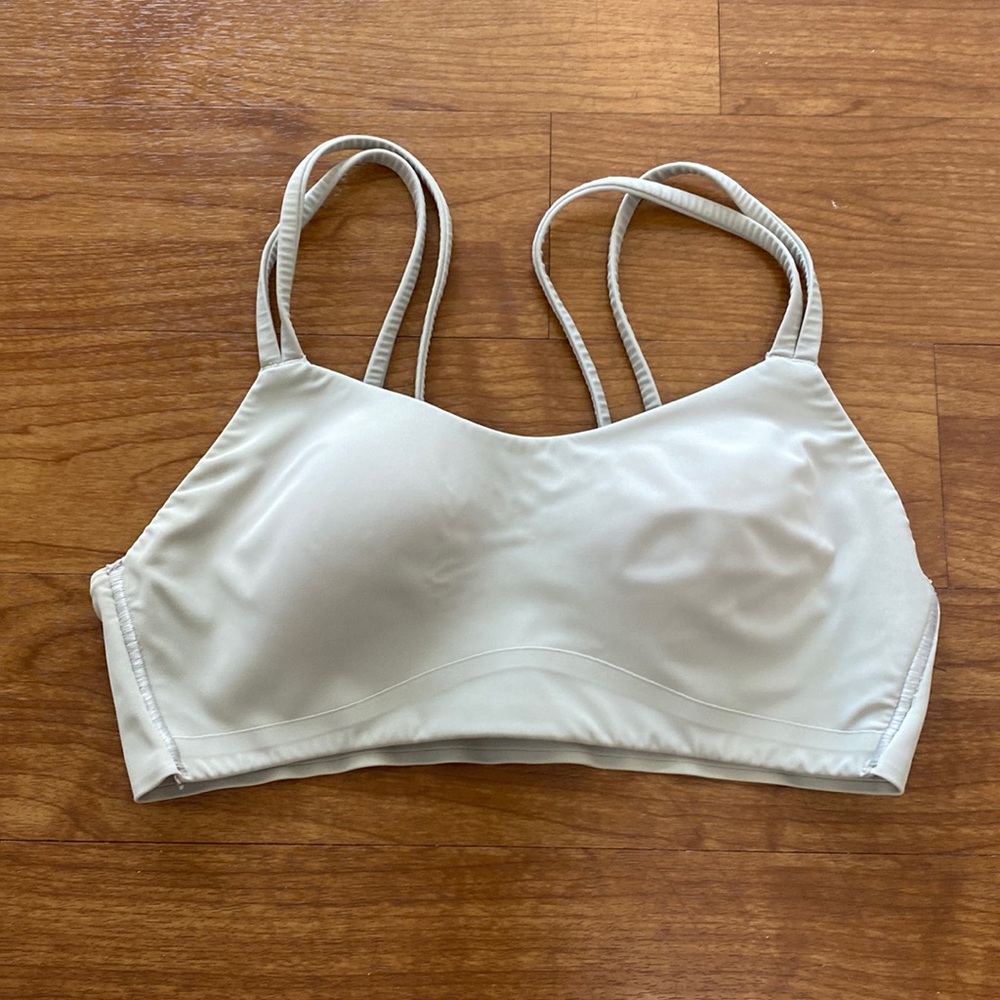 lululemon like a cloud bra